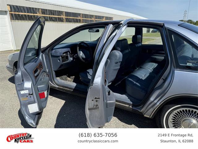 1995 Chevrolet Caprice (CC-1857619) for sale in Staunton, Illinois