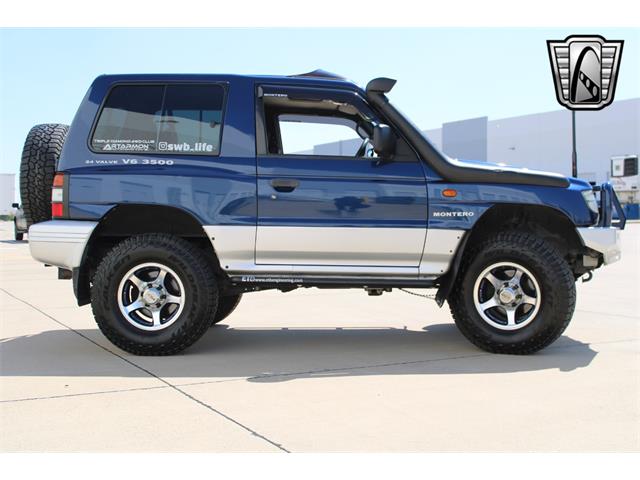1998 Mitsubishi Pajero (CC-1857833) for sale in O'Fallon, Illinois