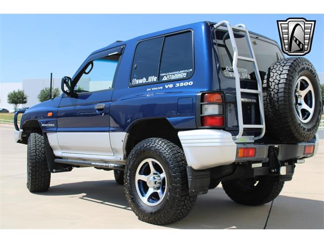 1998 Mitsubishi Pajero (CC-1857833) for sale in O'Fallon, Illinois