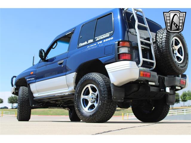 1998 Mitsubishi Pajero (CC-1857833) for sale in O'Fallon, Illinois