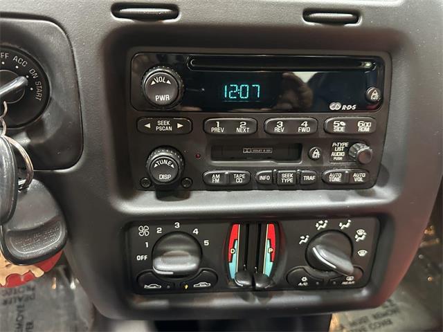 2000 Chevrolet Monte Carlo (CC-1857863) for sale in Pittsburgh, Pennsylvania
