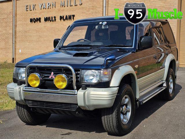 1994 Mitsubishi Pajero (CC-1858265) for sale in Hope Mills, North Carolina