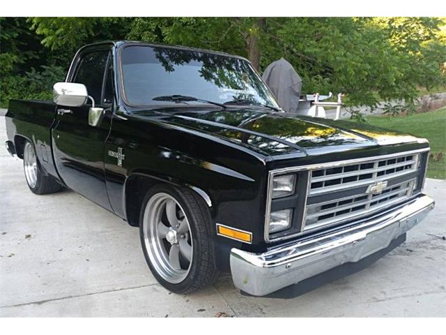 1986 Chevrolet Silverado (CC-1858595) for sale in Cadillac, Michigan