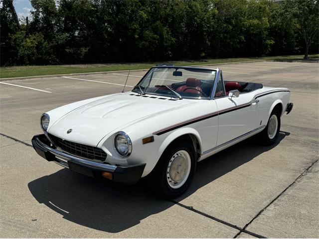 1976 Fiat Spider 1800 (CC-1859574) for sale in Rowlett, Texas