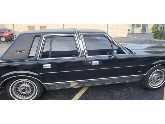 1986 Lincoln Town Car (CC-1859869) for sale in Pompano Beach, Florida