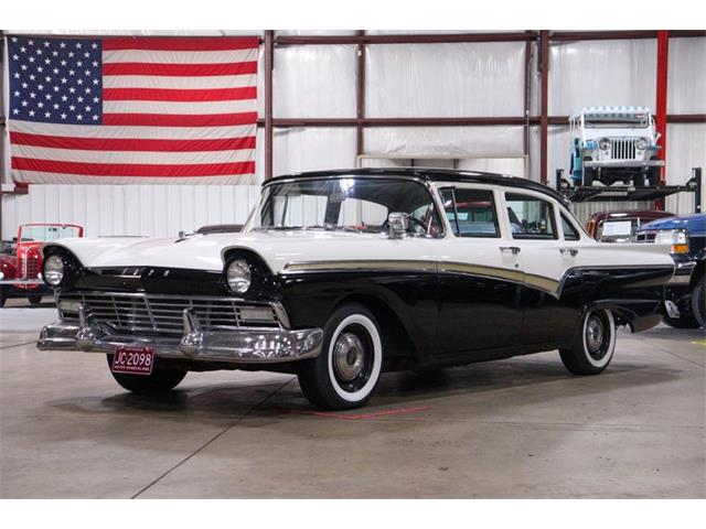 1957 Ford Fairlane 500 (CC-1859926) for sale in Kentwood, Michigan