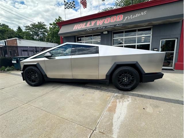 2024 Tesla Cybertruck (CC-1859988) for sale in West Babylon, New York