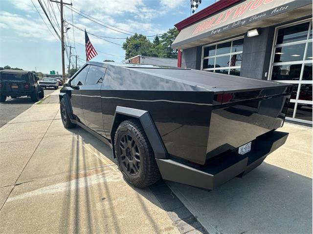 2024 Tesla Cybertruck (CC-1859988) for sale in West Babylon, New York