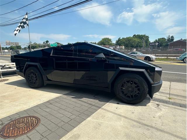 2024 Tesla Cybertruck (CC-1859988) for sale in West Babylon, New York