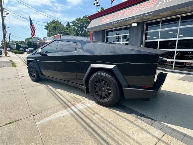 2024 Tesla Cybertruck (CC-1859988) for sale in West Babylon, New York