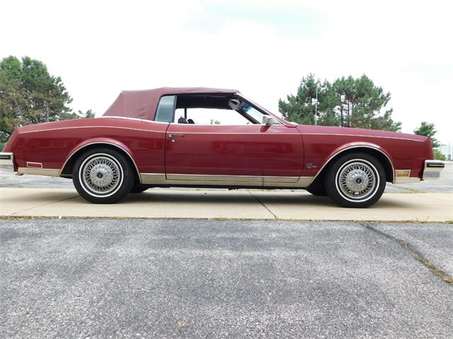 1982 Buick Riviera (CC-1860178) for sale in O'Fallon, Illinois