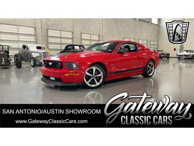 2005 Ford Mustang (CC-1861934) for sale in O'Fallon, Illinois