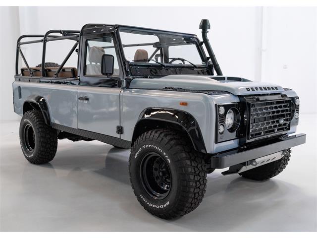 1985 Land Rover Defender 110 (CC-1862447) for sale in St. Ann, Missouri