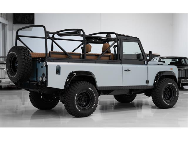 1985 Land Rover Defender 110 (CC-1862447) for sale in St. Ann, Missouri