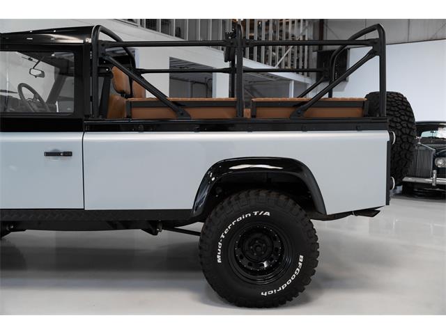 1985 Land Rover Defender 110 (CC-1862447) for sale in St. Ann, Missouri