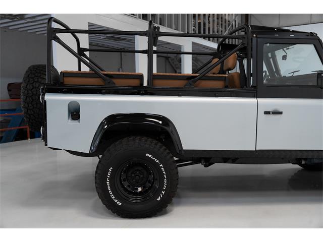 1985 Land Rover Defender 110 (CC-1862447) for sale in St. Ann, Missouri
