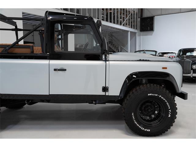 1985 Land Rover Defender 110 (CC-1862447) for sale in St. Ann, Missouri