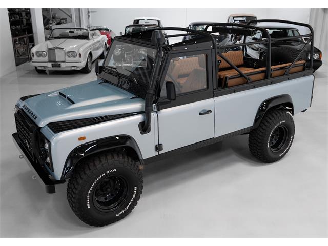 1985 Land Rover Defender 110 (CC-1862447) for sale in St. Ann, Missouri