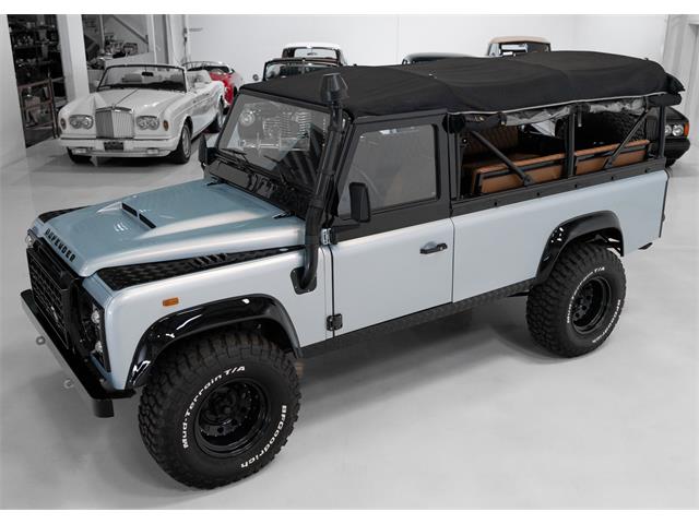 1985 Land Rover Defender 110 (CC-1862447) for sale in St. Ann, Missouri