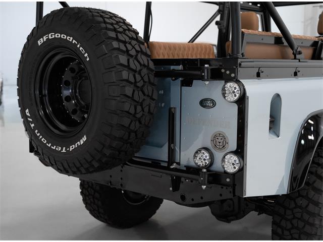 1985 Land Rover Defender 110 (CC-1862447) for sale in St. Ann, Missouri