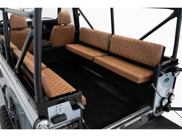 1985 Land Rover Defender 110 (CC-1862447) for sale in St. Ann, Missouri