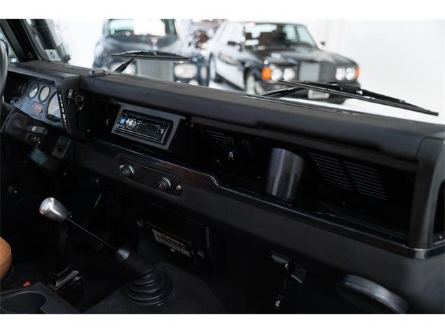 1985 Land Rover Defender 110 (CC-1862447) for sale in St. Ann, Missouri