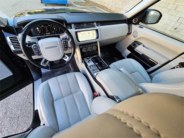2017 Land Rover Range Rover (CC-1862783) for sale in Woodland Hills, California