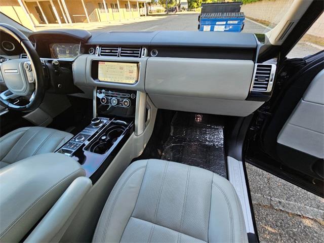 2017 Land Rover Range Rover (CC-1862783) for sale in Woodland Hills, California