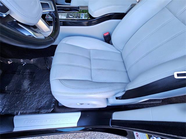 2017 Land Rover Range Rover (CC-1862783) for sale in Woodland Hills, California