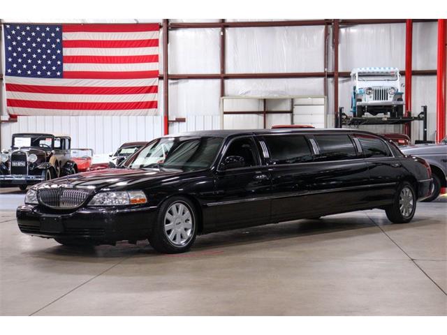 2006 Lincoln Town Car (CC-1863717) for sale in Kentwood, Michigan