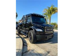 2013 Freightliner M2 106 (CC-1863753) for sale in Glendale, California