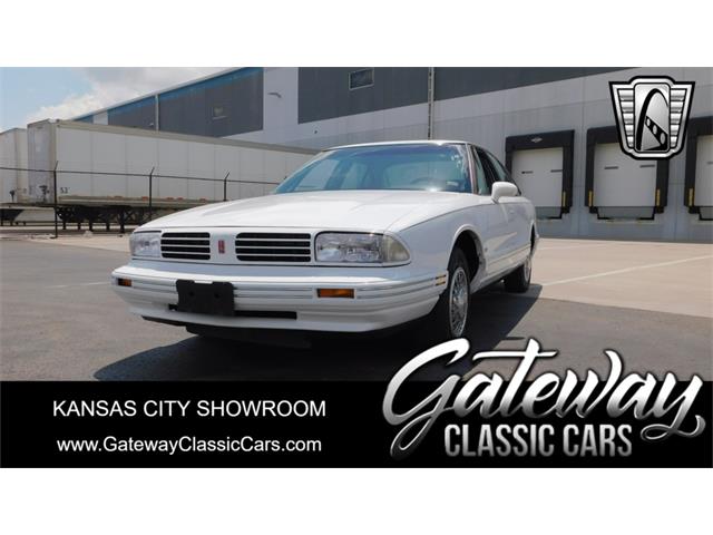 1995 Oldsmobile 88 (CC-1864182) for sale in O'Fallon, Illinois