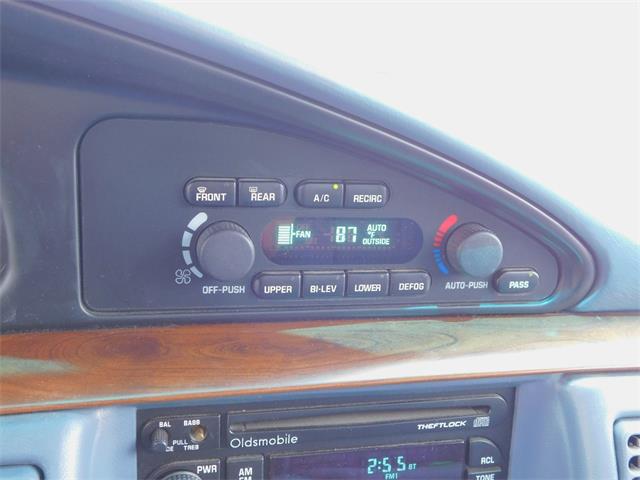 1995 Oldsmobile 88 (CC-1864182) for sale in O'Fallon, Illinois