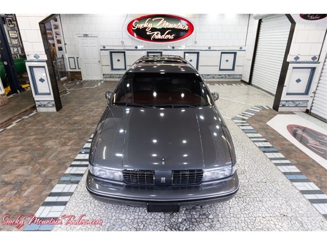 1991 Oldsmobile Custom Cruiser (CC-1864593) for sale in Lenoir City, Tennessee