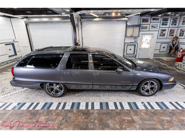 1991 Oldsmobile Custom Cruiser (CC-1864593) for sale in Lenoir City, Tennessee