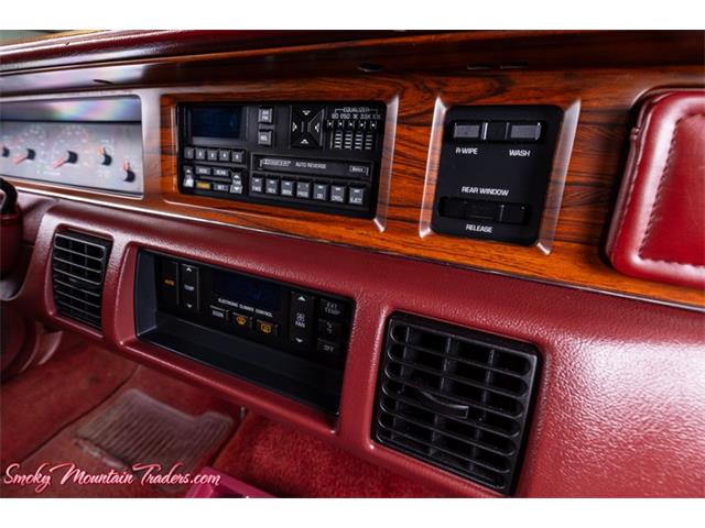 1991 Oldsmobile Custom Cruiser (CC-1864593) for sale in Lenoir City, Tennessee