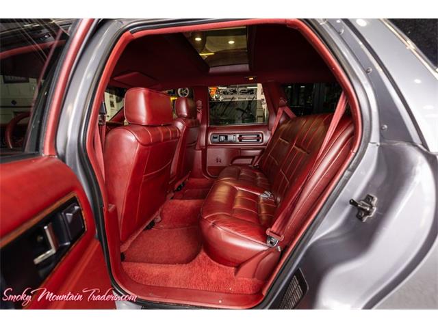 1991 Oldsmobile Custom Cruiser (CC-1864593) for sale in Lenoir City, Tennessee