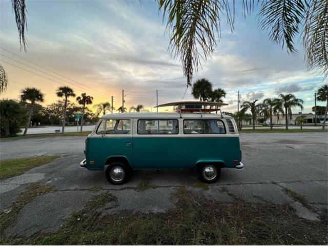 1976 Volkswagen Bus (CC-1865854) for sale in Cadillac, Michigan