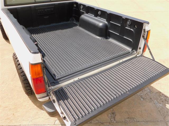 1996 Nissan Pickup (CC-1866542) for sale in O'Fallon, Illinois