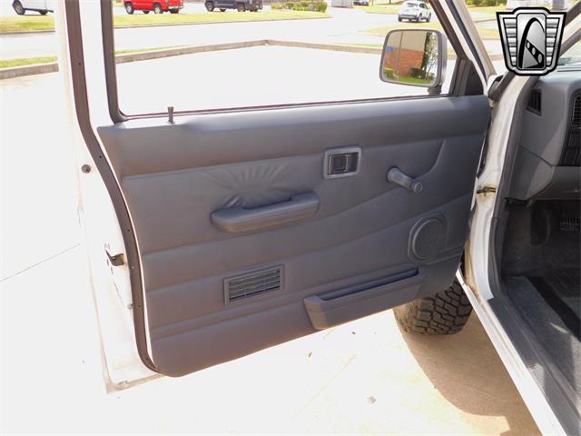 1996 Nissan Pickup (CC-1866542) for sale in O'Fallon, Illinois