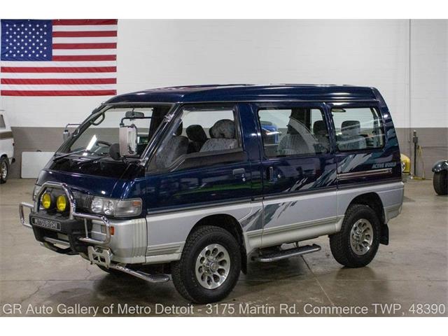 1996 Mitsubishi Delica (CC-1866593) for sale in Kentwood, Michigan