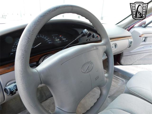 1998 Oldsmobile 88 (CC-1867839) for sale in O'Fallon, Illinois