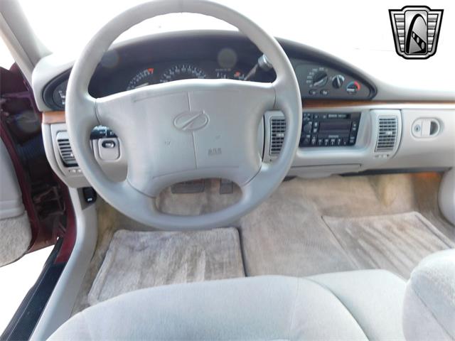 1998 Oldsmobile 88 (CC-1867839) for sale in O'Fallon, Illinois