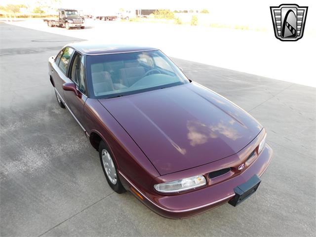 1998 Oldsmobile 88 (CC-1867839) for sale in O'Fallon, Illinois