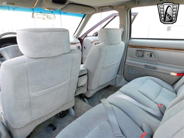 1998 Oldsmobile 88 (CC-1867839) for sale in O'Fallon, Illinois