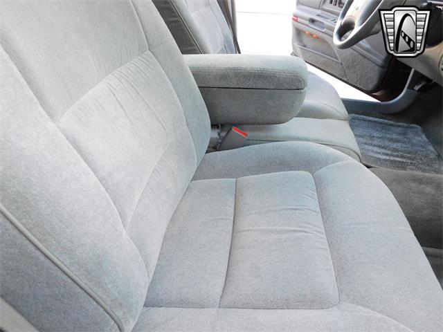 1998 Oldsmobile 88 (CC-1867839) for sale in O'Fallon, Illinois