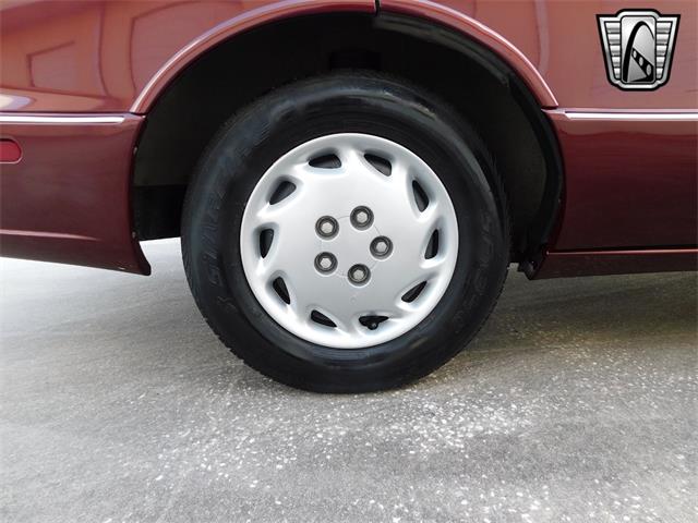 1998 Oldsmobile 88 (CC-1867839) for sale in O'Fallon, Illinois