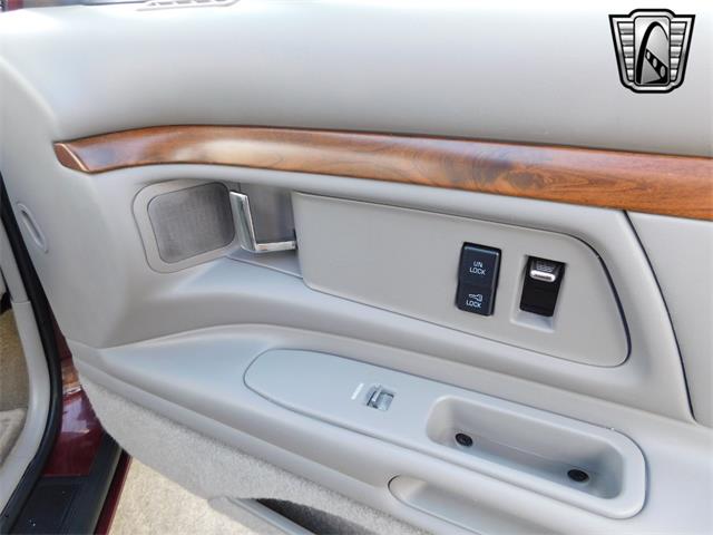 1998 Oldsmobile 88 (CC-1867839) for sale in O'Fallon, Illinois