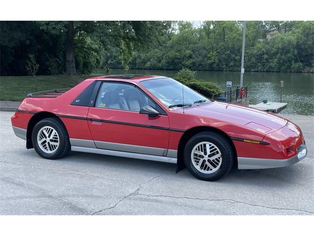 1985 Pontiac Fiero (CC-1868111) for sale in Alsip, Illinois