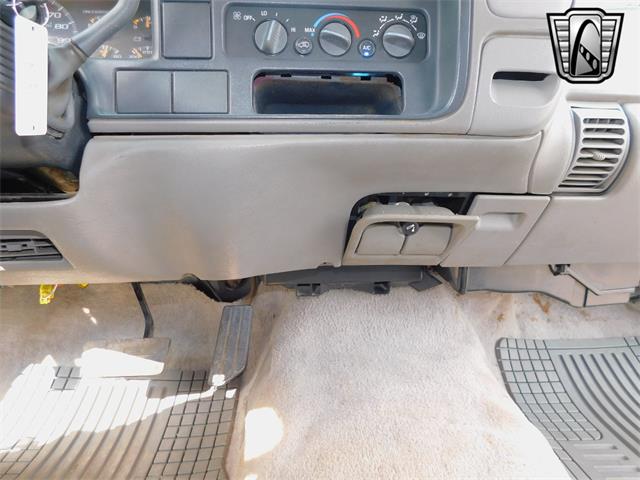 1996 Chevrolet Cheyenne (CC-1868541) for sale in O'Fallon, Illinois